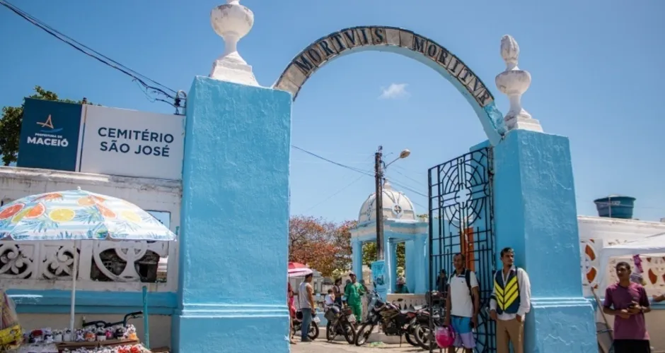 Dia de Finados: Cemitérios de Maceió esperam 50 mil visitantes e terão missas especiais no domingo (2)