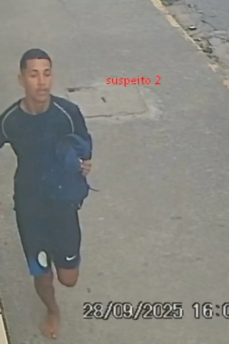 Polícia divulga imagens e caça suspeitos de executar pescador a tiros na Pajuçara