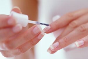 MCZ1: Portal Farofa Revela Segredos para Manicure Duradoura e Impecável