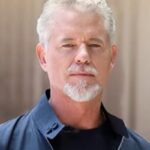 Shonda Rhimes Choca ao Explicar Ausência de Eric Dane em Tributo do Oscar 2026