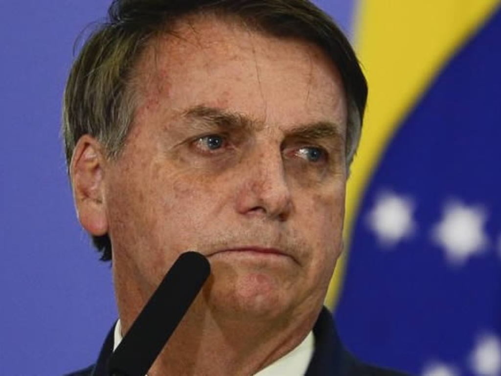 Ex-Presidente Jair Bolsonaro Internado Há Oito Dias com Pneumonia Bacteriana