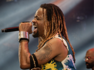 Toni Garrido Quebra o Silêncio Sobre Incidente com Policial na Lapa: “Sem Intenção!”