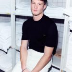 Globo define galã de ‘Três Graças’ para viver Alexandre em filme de ‘A Viagem’