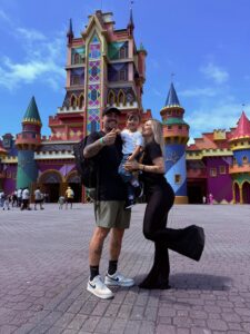 Pedro Ortega usa termo homofóbico para criticar fantasia do filho e gera revolta nas redes