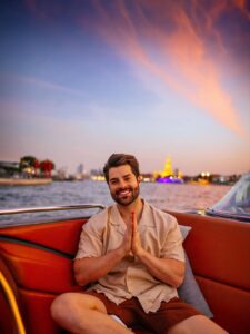 Alok Inova e Divide Palco com a Família para Aquecer Rock in Rio