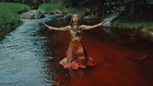 Anitta Surpreende no SNL e Revela Faixa Escondida de ‘EQUILIBRIVM’