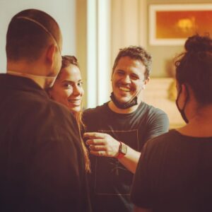 Anitta e “EQUILIBRIVM”: Respeito Espiritual Guia Visuais do Novo Álbum